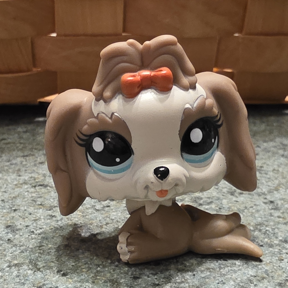Littlest Pet Shop Brown and White Puppy with Red Bow